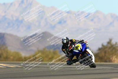 media/Jan-09-2022-SoCal Trackdays (Sun) [[2b1fec8404]]/Turn 14 (10am)/